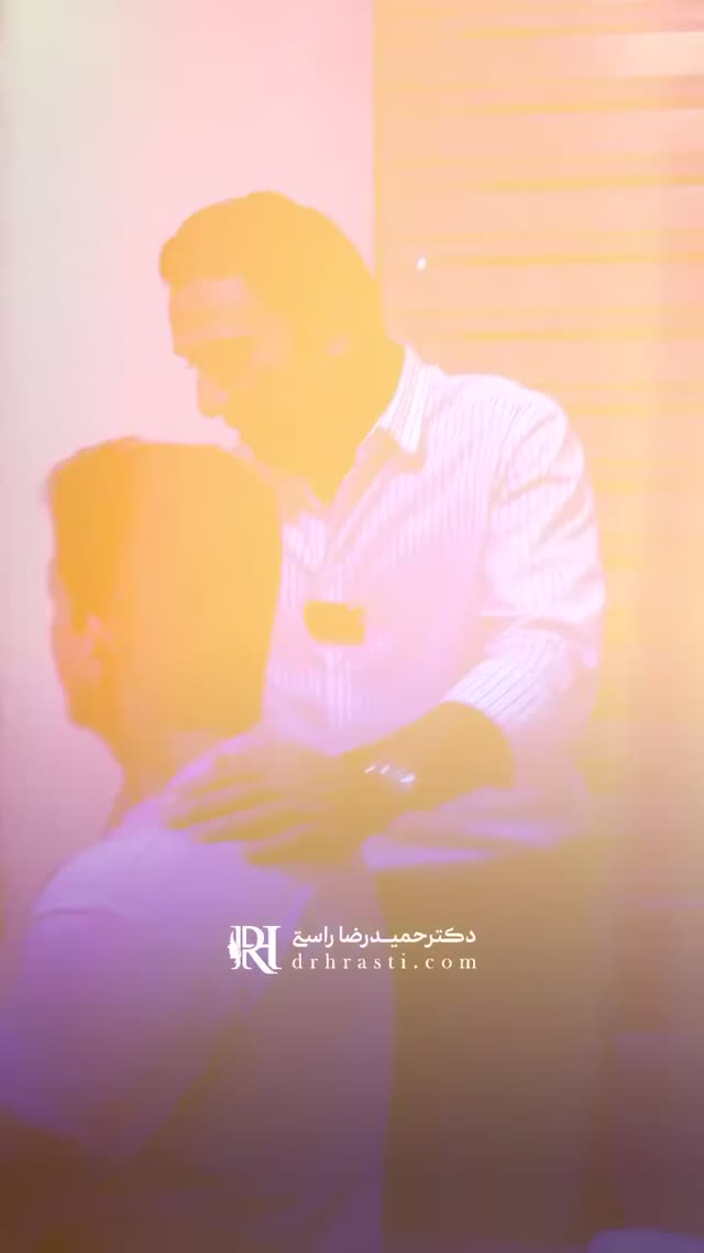 در این پست، درباره علائم، دلایل شایع و راه‌های مؤثر درمان سرگیجه صحبت کرده‌ایم